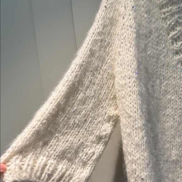 Handmade never worn Cream Knit Women's cardigan - Picture 4 of 6